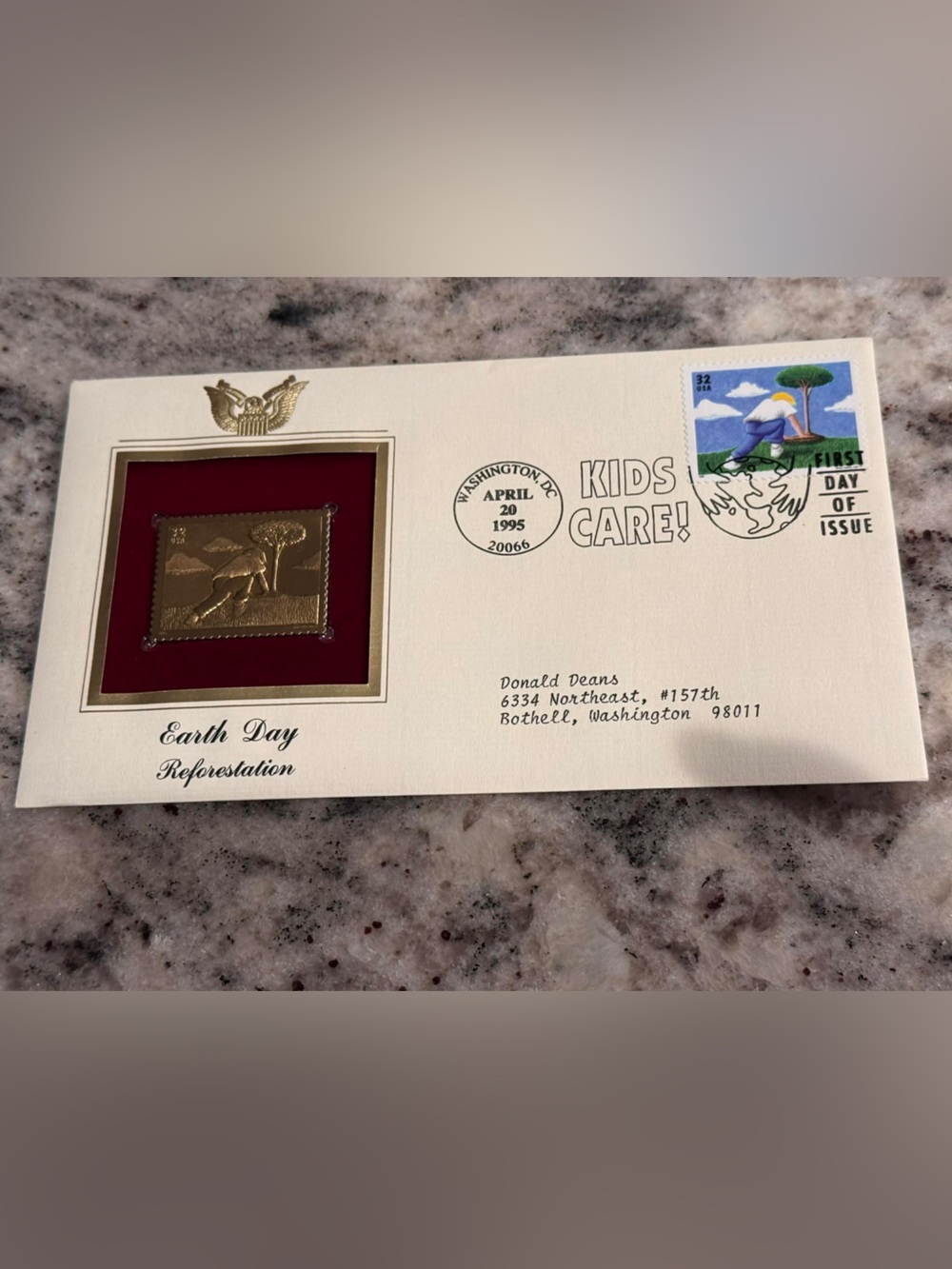 Vintage 1995 postal 32-cent Earth Day reforestation 22k gold stamp